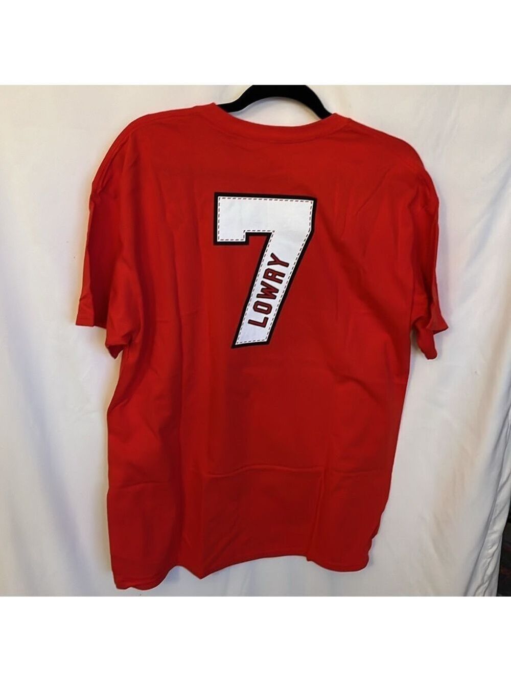 New with tags Raptors Lowry Tee-size large